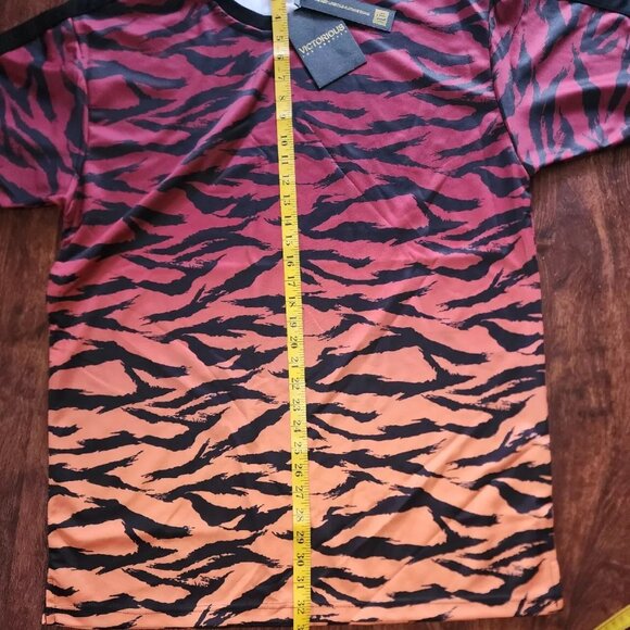 NWT MEN'S VICTORIOUS LOS ANGELES MEN'S TOP GENX 060 RED - Picture 4 of 9